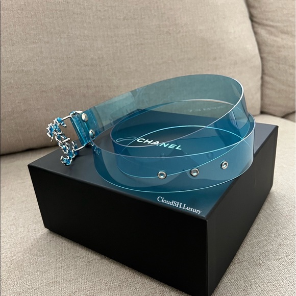 Authentic Chanel CC Logo Runway Blue PVC Belt  Sz.80 - New - Picture 2 of 10